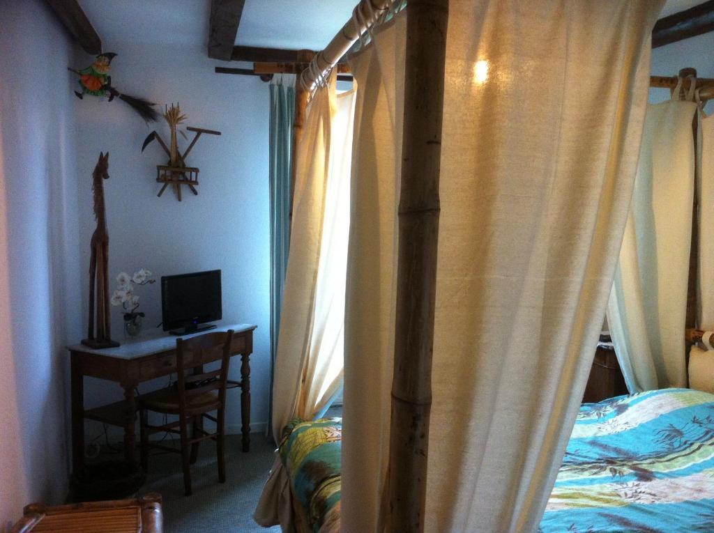 Ferme Du Montheu Bed and Breakfast Dommartin sous Amance Kamer foto